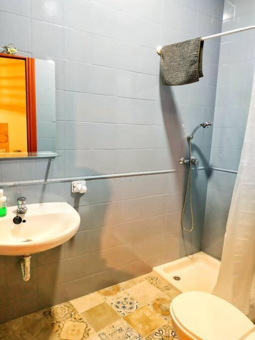 B Reform Netflix Parking Segun Disponibilidad Apartman Sevilla Kültér fotó